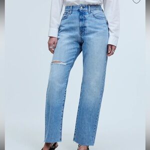 Madewell Curvy '90s Straight Jean in Revoir Wash